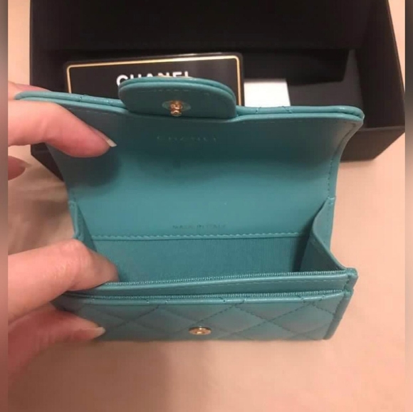 Chanel Card holder case wallet - Picture 2 of 5